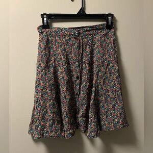 Vintage flowery skirt XS